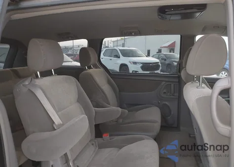 2006 Toyota Sienna Le из США, поврежденный, VIN 5TDZA23C86S555919